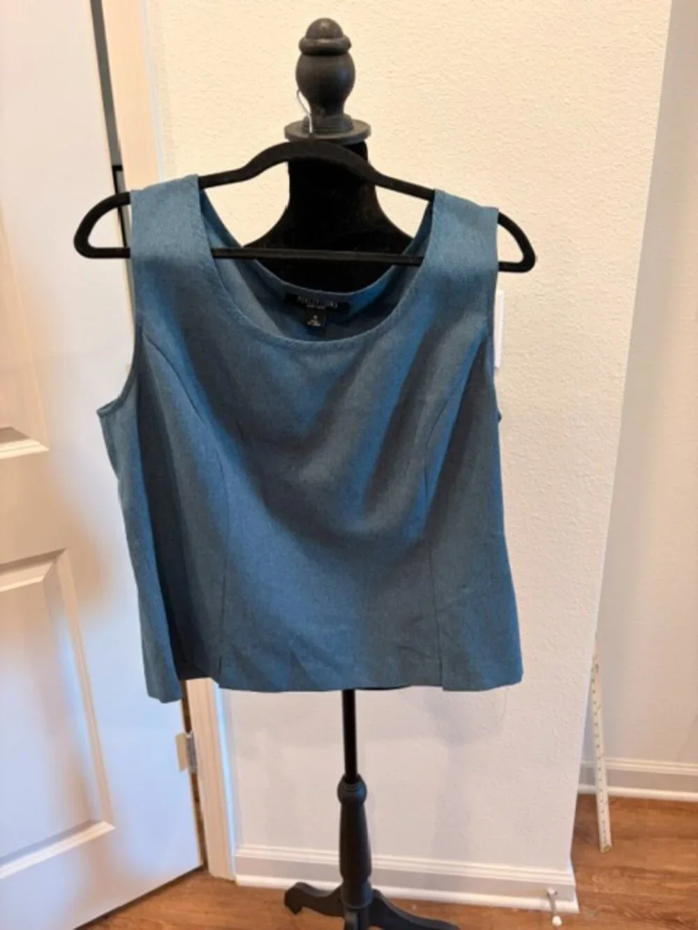 Women's blue striped Size 16 (Plus) 3-pc. suit